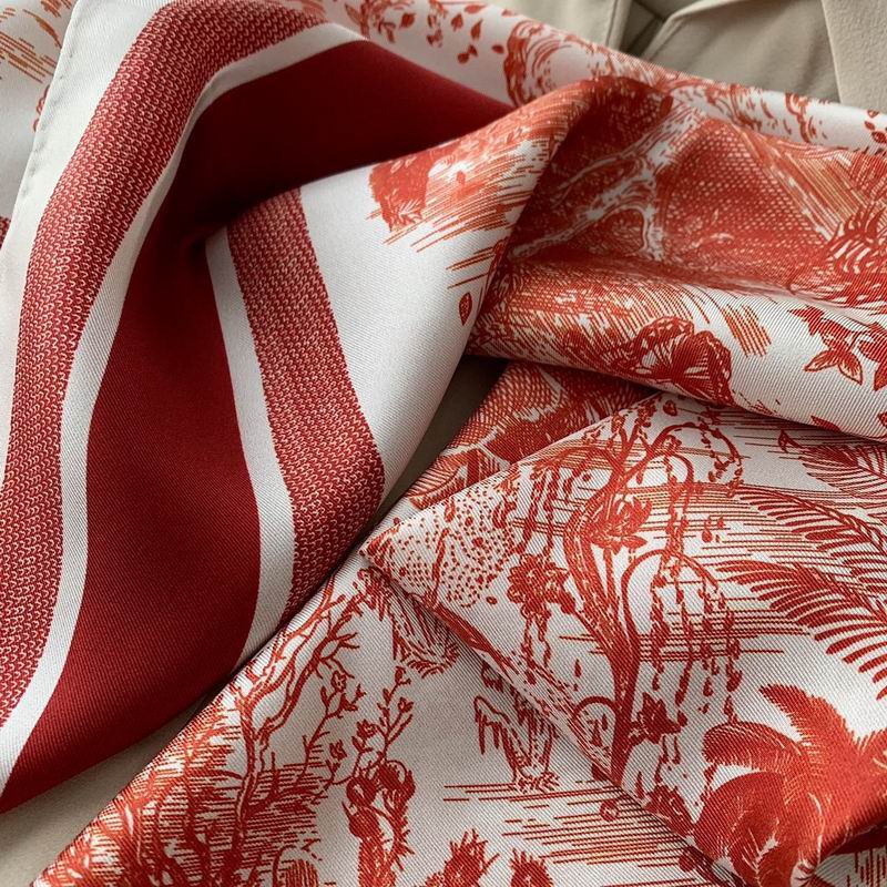 Dior silk scarf 90X90cm E25 (1)